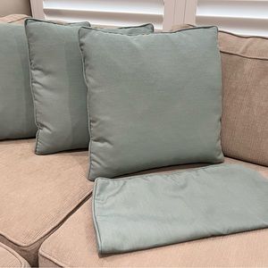 Throw Pillows